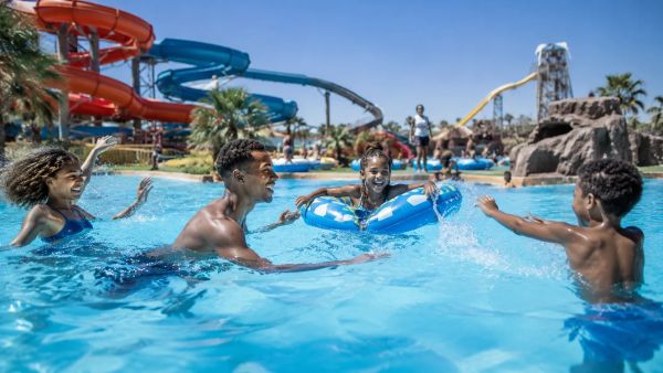 Que faire à Aqualand Barcarès pour profiter de l'été en famille ?